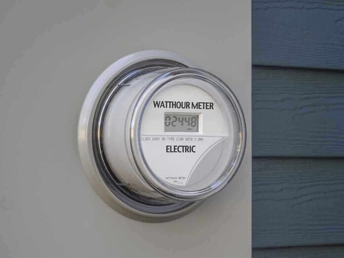 shutterstock_196485224 Digital electric meter displaying energy consumption