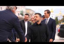 U.S. Team Pushes for Ukraine Peace Steve Witkoff and Jared Kushner meet with Zelenskyy in Ukraine | The latest